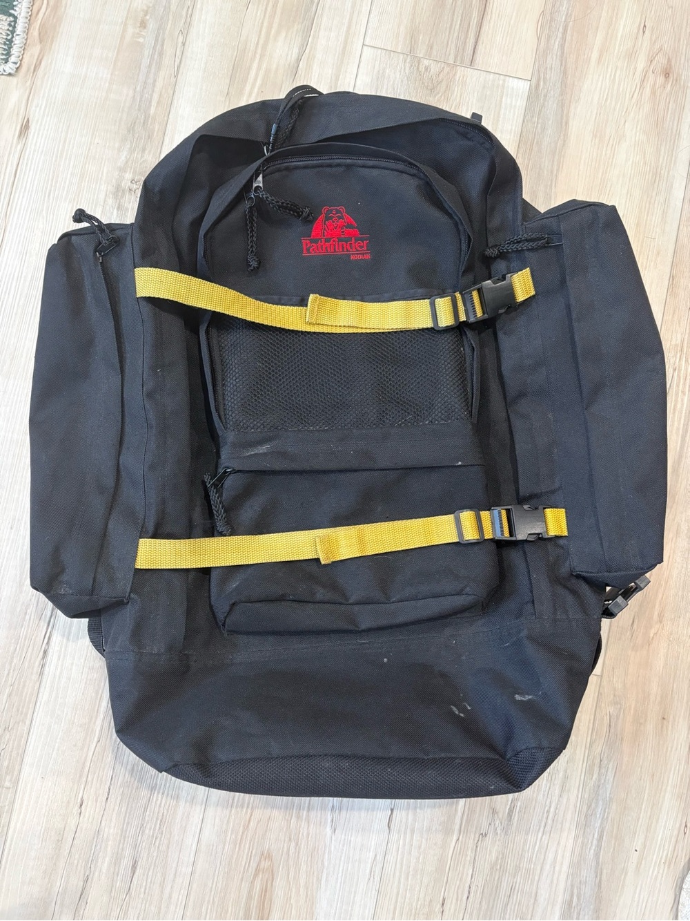 Kodiak Pathfinder Vintage Black Hiking/Day Backpack